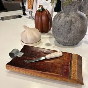 Wine barrel charcuterie board & cheese knife